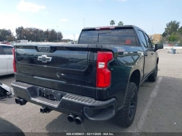 Chevrolet Silverado II 2021 Chevrolet Silverado 2021r., 4x4, 6.2L 6.2 Benzyna 420KM, zdjęcie 3