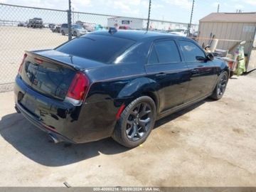 Chrysler 300C II 2021 Chrysler 300s 2021 5.7l 5.7 Benzyna 363KM, zdjęcie 2