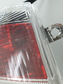 ЗАДНИЙ ПРАВЫЙ КОНТРОЛЬНЫЙ ФОНАРЬ PEUGEOT E-VIVACITY