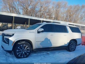 Chevrolet Suburban GMT900 2025 Chevrolet Suburban High Country 2025 3.0 Diesel 305KM, zdjęcie 2