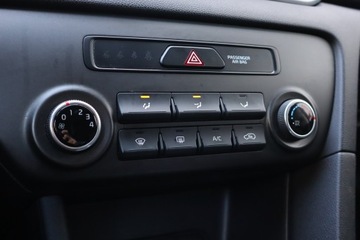 Kia Sportage IV SUV Facelifting 1.6 GDI 132KM 2018 Kia Sportage 1.6 GDI, Salon Polska, 1. Właściciel, zdjęcie 15