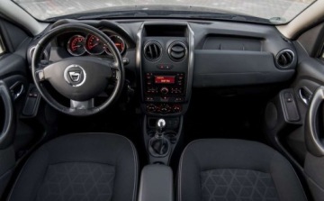 Dacia Duster I SUV Facelifting 1.2 TCe 125KM 2015 Dacia Duster Dacia Duster 1.2 Benzyna 125KM, zdjęcie 20