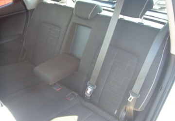Kia Venga Mikrovan 1.4 DOHC CVVT 90KM 2012 Kia Venga Kia Venga Salon PL - serwis - I wlasciciel 1.4 Benzyna 90KM, zdjęcie 13
