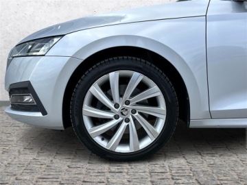 Skoda Octavia IV Liftback 2.0 TSI 190KM 2022 Skoda Octavia 2.0TSI 190KM Style DSG l LED Matrix,, zdjęcie 35