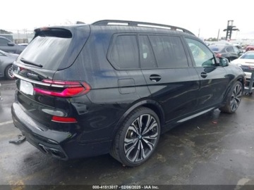 BMW X7 2023 BMW X7 M60I 2023 4.4l 4.4 Benzyna 523KM, zdjęcie 2