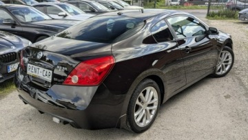 Nissan Altima IV Coupe 3.5 i 16V 270KM 2010 Nissan Altima 3.5i 270PS OPŁACONY Bezwypadkowy, zdjęcie 12