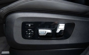 BMW X6 G06 2025 BMW X6 xDrive30d, Panorama, Pneumatyka, Hak, Pakiet Innowacji, 22 Cale 3.0, zdjęcie 15