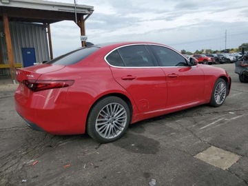 Alfa Romeo Giulia II Sedan 2.0 TBi 280KM 2019 Alfa Romeo Giulia Ti 2019 2.0l 2.0 Benzyna 280KM, zdjęcie 3