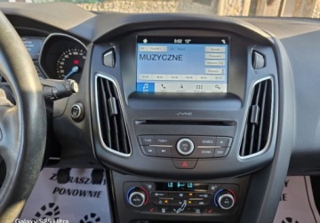 Ford Focus III Kombi Facelifting 1.0 EcoBoost 125KM 2017 Ford Focus Super Stan NAVI - Kamera - 114 Tkm - Zarejstrowany 125KM, zdjęcie 9