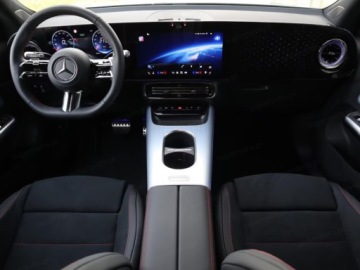 Mercedes GLB 2026 MERCEDES-BENZ GLB 250+ EQ AMG Line Suv (272 KM) 2026, zdjęcie 10