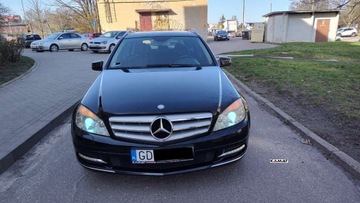 Mercedes Klasa C W204 Kombi T204 1.8 250 CGI BlueEFFICIENCY 204KM 2010 Mercedes-Benz Klasa C Mercedes C 250 CGI Automat Zamiana 1.8 Benzyna 204KM, zdjęcie 17