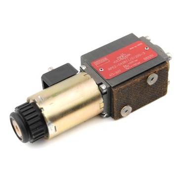 Rozdzielacz elektrohydrauliczny Zetor 78137901