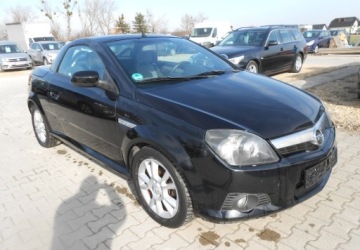 Opel Tigra II 1.4 16V TWINPORT ECOTEC 90KM 2005 Opel Tigra Opel Tigra B 1.4 BENZYNA 90 KM 1.4 Benzyna 90KM, zdjęcie 2
