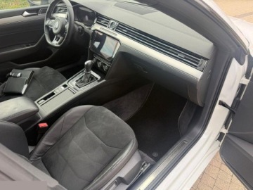 Volkswagen Arteon Fastback 2.0 TSI 190KM 2018 Volkswagen Arteon 2.0 TSI R-Line DSG 190KM 2018r, zdjęcie 25
