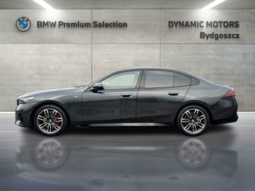 BMW Seria 5 G90-91 2025 BMW 520 BMW 520d xDrive M Pro Iconic Glow Harmann/, zdjęcie 1