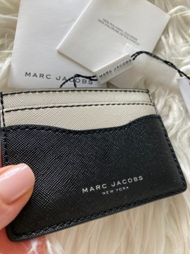 MARC JACOBS czarny mini portfel skórzany Empire City NY