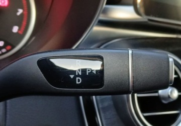 Mercedes Klasa C W205 Limuzyna 180 156KM 2018 Mercedes-Benz Klasa C C 180 9G-TRONIC Salon PL Vat Marza Apple Car Pla, zdjęcie 38