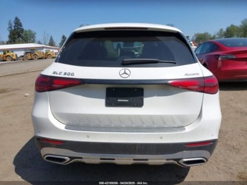Mercedes GLC C254/X254 2023 Mercedes-Benz GLC 300 4Matic Suv 2023 2.0l 2.0 Benzyna 255KM, zdjęcie 4