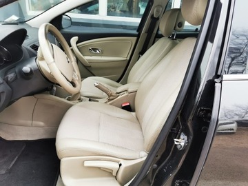 Renault Fluence Sedan 2.0 16V 140KM 2012 RENAULT FLUENCE Privilege, Salon Polska, Benzyna 2.0 16V 140KM, VAT23%, zdjęcie 3