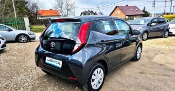 Toyota Aygo II Hatchback 3d Facelifting 1.0 VVT-i 72KM 2021 Toyota Aygo BENZYNA KLIMA 5 drzwi super oakzja POLECAMY Benzyna, zdjęcie 13