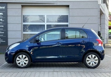 Toyota Yaris II Hatchback 5d 1.0 VVT-i 69KM 2009 Toyota Yaris Toyota Yaris 1.0 VVT-i Cool Edition, zdjęcie 2