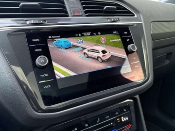 Volkswagen Tiguan II 2022 Volkswagen Tiguan TSI Plug-In Hybrid 245KM R-Line DCC LED Matrix Panora, zdjęcie 22