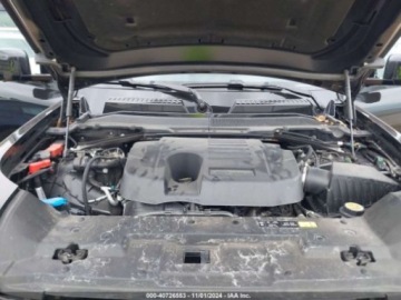 Land Rover Defender IV (L663) 2024 Land Rover Defender p400 x-dynamic se, 2024r., 4x4, 3.0L 3.0 Benzyna 395KM, zdjęcie 11