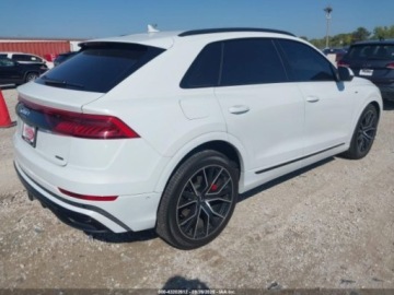 Audi Q8 2020 Audi Q8 Prestige 55, 2020r., 4x4, 3.0L 3.0 Benzyna 335KM, zdjęcie 2