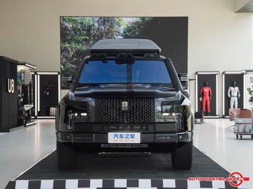BYD 2024 BYD Yangwang U8 Off-road Player Version Auto Punkt 2.0 Hybryda Plug-in, zdjęcie 1