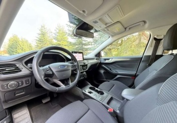 Ford Focus IV Kombi 1.5 EcoBoost 150KM 2019 Ford Focus Ford Focus 1.5 EcoBoost Titanium X 1.5 Benzyna 150KM, zdjęcie 16