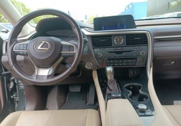 Lexus RX IV SUV 300t 238KM 2018 Lexus RX Lexus Rx 300 - full opcja , stan perfekcyjny 2.0 Benzyna 238KM, zdjęcie 7