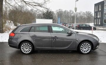 Opel Insignia I Sports Tourer 2.8 V6 Turbo ECOTEC 260KM 2009 Opel Insignia 2,8 (260KM) LPG 4x4 Bezwypadkowy 190 tys. km 2.8 BenzynaLPG, zdjęcie 4