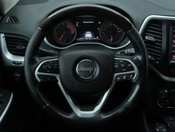 Jeep Cherokee V Terenowy 2.2 MJD 200KM 2016 Jeep Cherokee 2.2 MultiJet, 197 KM, 4X4, Automat, zdjęcie 18