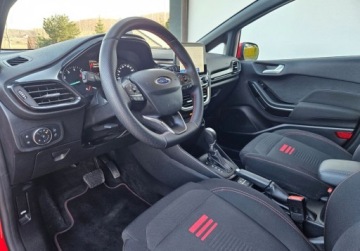 Ford Fiesta VIII Hatchback Facelifting 1.0 EcoBoost 125KM 2023 Ford Fiesta Automat, Hybryda,Niski przebieg, ze Szwajcarii Benzyna 125KM, zdjęcie 17