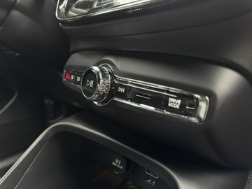 Volvo XC40 Crossover 2.0 D3 150KM 2018 Volvo XC 40 2.0D D3 150KM R-Design LED Kamera 1Wł, zdjęcie 30