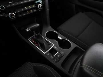 Kia Sportage IV SUV Facelifting 1.6 CRDI 136KM 2019 Kia Sportage automat 4x4 klima auto navi kamera i, zdjęcie 30