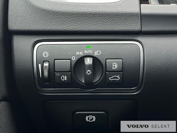 Volvo S60 II Sedan Facelifting 2.0 T3 DRIVE-E 152KM 2018 Volvo S60 FV23% SalonPL T3 RDesign Momentum Biksen, zdjęcie 26