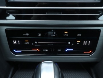 Volkswagen Passat B8 Variant Facelifting 1.5 TSI EVO 150KM 2020 VW Passat 1.5 TSI, Salon Polska, Serwis ASO, zdjęcie 19