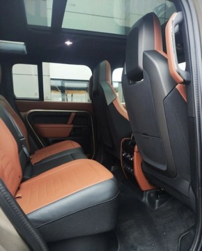 Land Rover Defender IV (L663) 90 5.0P V8 525KM 2025 Land Rover Defender Defender MY25.5 4.4P V8 635 PS AWD Auto 110 OCTA 4.4, zdjęcie 14