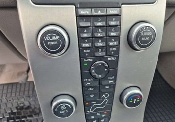 Volvo V50 1.6 DRIVe 109KM 2009 Volvo V50 Volvo V50 1.6D DRIVe Kinetic 1.6 Diesel 109KM, zdjęcie 30