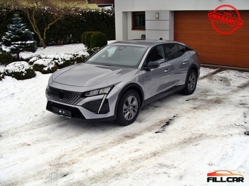 Peugeot 408 Crossover Plug-In 1.6 Plug-In Hybrid 225KM 2023 Peugeot 408 Peugeot 408 1.6 PureTech Hybrid PHEV Allure EAT8 Kamera 1.6, zdjęcie 27