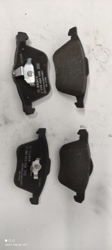 Bosch 0986494158 Zestaw klocków hamulcowych, hamulce tarczowe przód