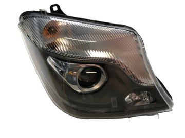 Mercedes lampa Sprinter 906 w906 a9068206300