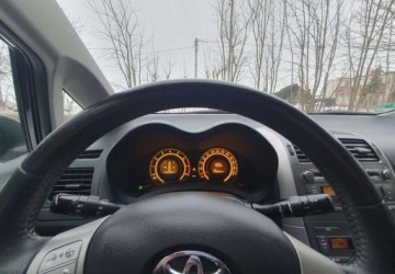 Toyota Auris I Hatchback 3d Facelifting 1.33 Dual VVT-i 101KM 2009 Toyota Auris Toyota Auris 1.33 VVT-i Life 1.3 Benzyna 101KM, zdjęcie 12