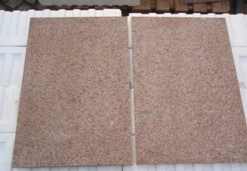 PŁYTKI GRANITOWE PŁOMIENIOWANE TIANSHAN RED CZEROW