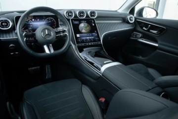 Mercedes GLC C254/X254 Coupe 2.0 220d 197KM 2024 Mercedes-Benz GLC 220D 4Matic AMG Salon PL Autotrade Mercedes-Benz, zdjęcie 23