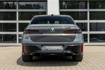 BMW Seria 7 G70 Sedan 3.0 40d 299KM 2026 BMW 740 xDrive Limuzyna, zdjęcie 9