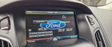 Ford Focus III 2015 Ford Focus LIFT TDCI 163KM Automat Skora Xeony LED 2.0 Diesel 163KM, zdjęcie 18