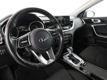 Kia Ceed III 2019 Kia Cee'd PHEV automat navi kamera grzane fotele, zdjęcie 13