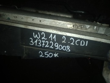 KOMPLET CHLADIČ + VENTILÁTOR W211 2.2 CDI